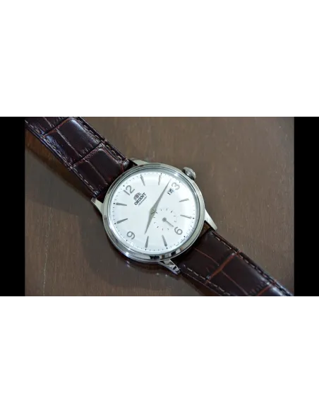Reloj hombre automático Orient RA-AP0002S esfera plateada correa cuero marrón
