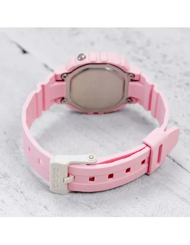 Reloj casio digital MUJER LA-20WH-4A