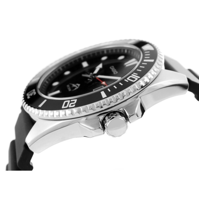 Reloj hombre buceo Casio MDV-106-1A