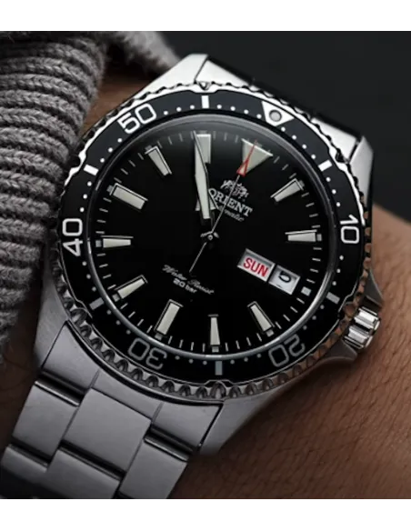 Reloj hombre automático Orient Kamasu Mako III RA-AA0001B Cristal Zafiro