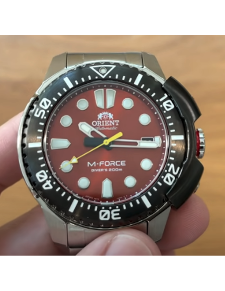 reloj automático hombre buceo Orient M-Force RA-AC0L02R dial rojo 45mm correa acero 200m water resist
