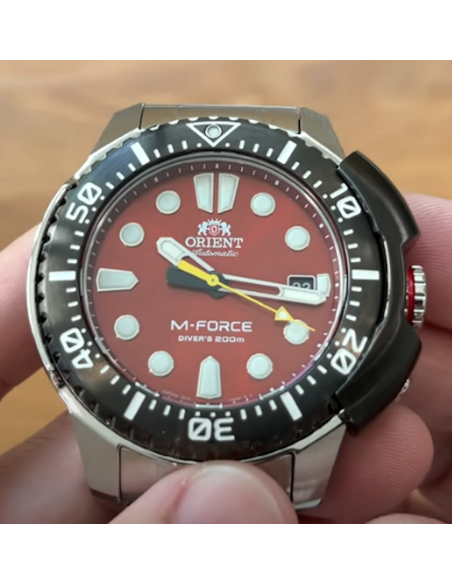 reloj automático hombre buceo Orient M-Force RA-AC0L02R dial rojo 45mm correa acero 200m water resist