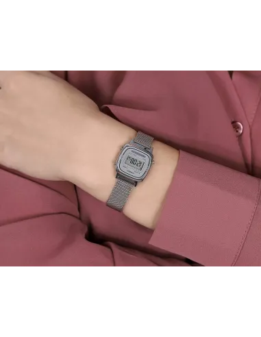 Reloj Casio digital LA670WEM-7EF correa de acero retro
