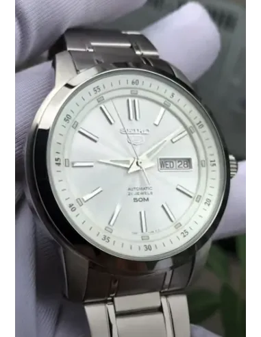 reloj automático hombre Seiko 5 SNKM83K1 dial blanco 43mm correa acero 50m water resist