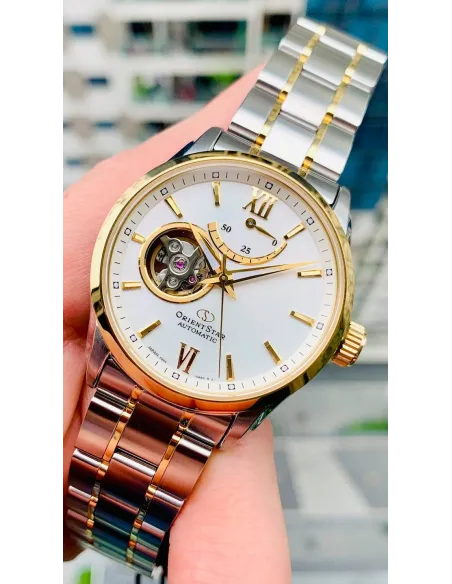 reloj automático hombre Orient Star RE-AT0004S dial blanco 39.3mm bisel dorado correa acero 2 tonos