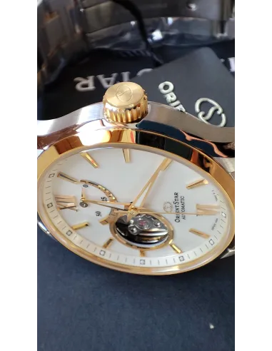 reloj automático hombre Orient Star RE-AT0004S dial blanco 39.3mm bisel dorado correa acero 2 tonos