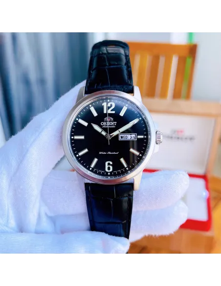 Reloj Automático Hombre Orient Commuter RA-AA0C04B dial negro correa cuero