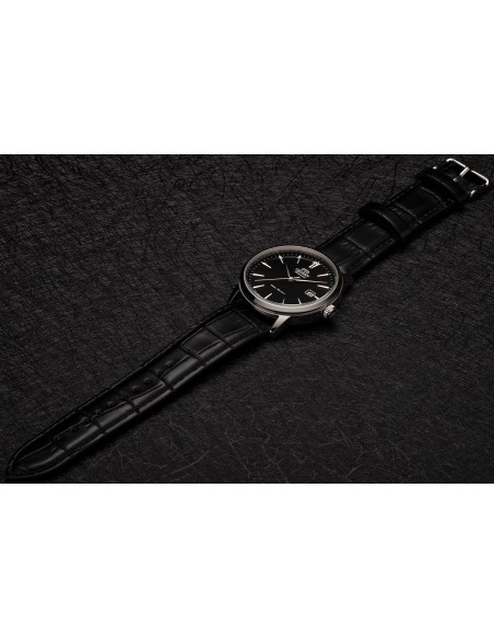 reloj automático hombre Orient Simphony RA-AC0F05B dial negro 41.6mm correa cuero