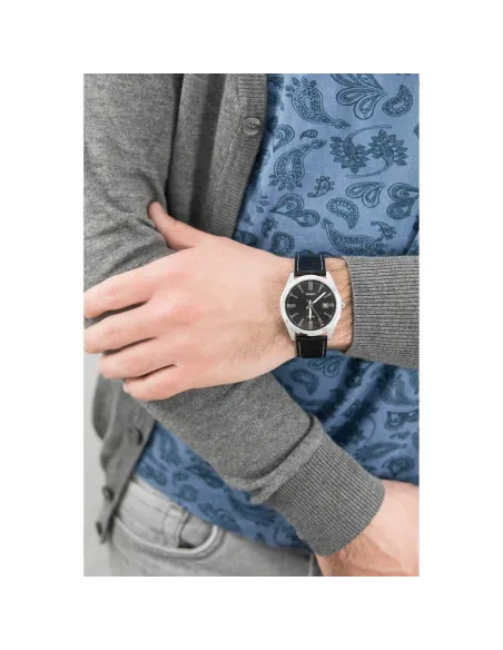 reloj clásico hombre Casio MTP-1302PL-1A Pantalla Neón dial negro correa cuero