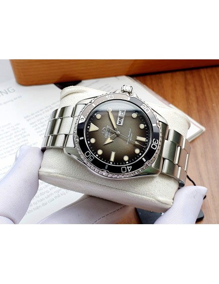 reloj automático hombre Orient New Kamasu RA-AA0810N dial negro 41.8mm correa acero cristal zafiro 200m water resist