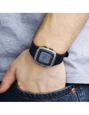 reloj hombre digital Casio W-96H-1AV alarma múltiple 10 años batería cronómetro 50m water resist