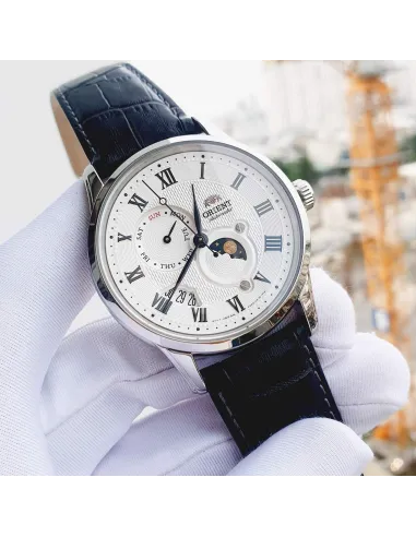 reloj automático hombre Orient Sun & Moon RA-AK0008S dial blanco 42.5mm Cristal Zafiro correa cuero