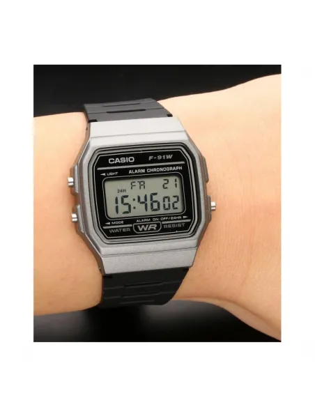Reloj CASIO digital F-91WM-7A