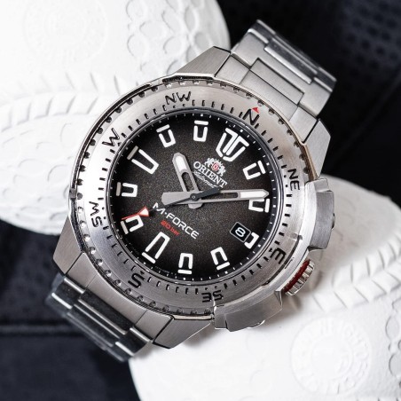 reloj de buceo automático hombre Orient M-Force RA-AC0N01B dial negro 45mm correa acero 200m water resist Cristal Zafiro