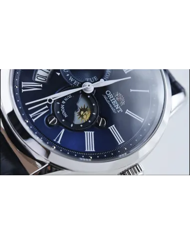reloj automático hombre Orient Sun & Moon RA-AK0011D versión 3 dial azul 42.5mm Cristal Zafiro 40h Reserva de marcha