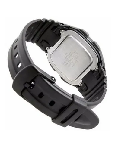 reloj hombre digital Casio W-96H-1AV alarma múltiple 10 años batería cronómetro 50m water resist