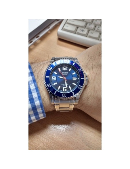 copy of reloj de buceo hombre Casio MTD-1053D-1A dial negro correa acero 200m water resist