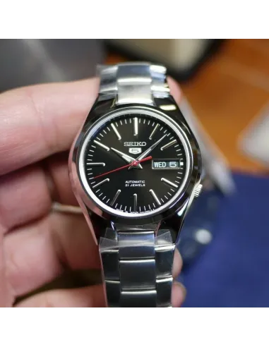 Reloj automático hombre Seiko 5 Classic SNKL45J1 MADE IN JAPAN 37mm dial negro correa de acero