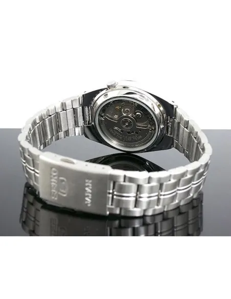 Reloj automático hombre Seiko 5 SNK567J1 dial negro 36mm 30m WR correa de acero