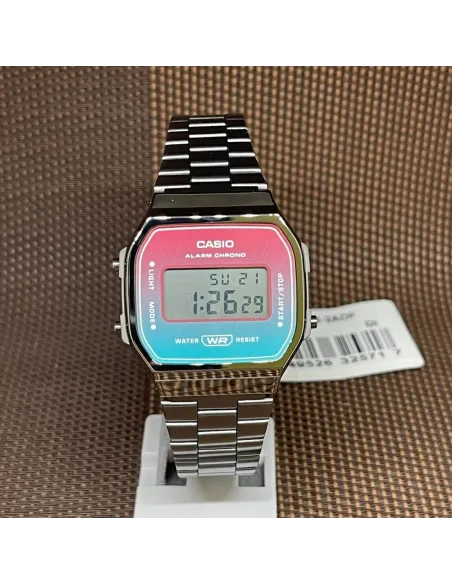 Reloj digital unisex Casio Iconic A168WERB-2A Luz batería 7 años cronógrafo