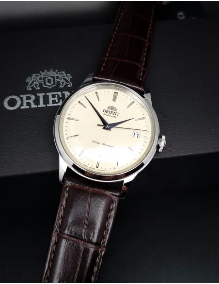 Orient Bambino  RA-AC0M04Y 38mm  automatic men’s watch leather band