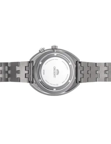 Orient Neo Classic Sports RA-AA0E05B 43.5mm 200m WR automatic men’s watch stainless steel bracelet