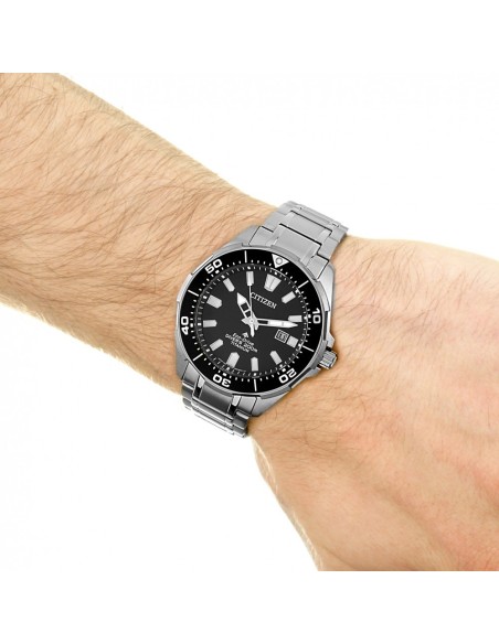 Reloj de buceo hombre Citizen Promaster Super Titanium BN0200-56E dial negro 44mm