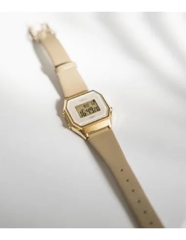 reloj mujer vintage clásico digital Casio LA680WEGL-5 alarma luz led correa de cuero