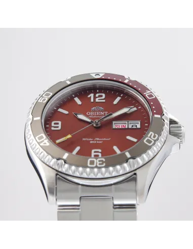 Orient Kamasu RA-AA0820R 41.8mm 200m sapphire crystal automatic divers men’s watch stainless steel bracelet