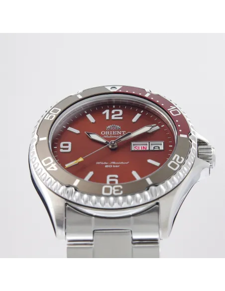 Orient Kamasu RA-AA0820R 41.8mm 200m sapphire crystal automatic divers men’s watch stainless steel bracelet