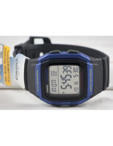 digital man's watch Casio W-96H-2AV multiple alarm 10 years battery chronometer 50m water resist