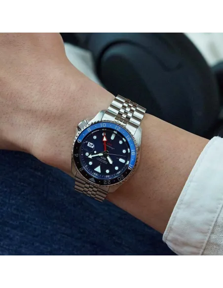 Seiko 5 Sports SKX style SBSC003 JDM ENGLISH-KANJI HECHO EN JAPÓN 100M WR correa de acero JDM