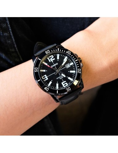 reloj deportivo hombre Casio Enticer MTP-VD01BL-1B dial negro 45mm correa de cuero 50m resistente al agua