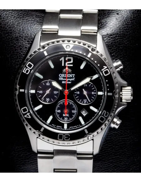 Solar Orient RA-TX0202B 42.8mm Sports Chronograph 200m WR cristal de zafiro