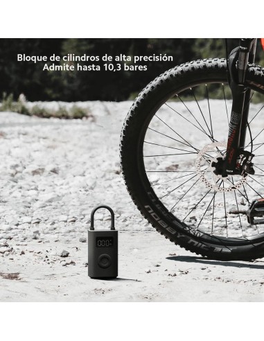 Compresor de Aire Portatil - Pantalla LED - Presión de hasta 10,3 bares - Incluye Boquilla y Aguja para Balones