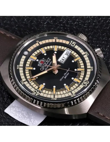 Reloj automático hombre Orient Neo Classic Sports RA-AA0E06B 43.5mm 200m WR correa de cuero