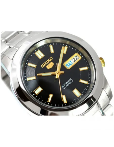 reloj automático hombre Seiko 5 SNKK17J1 38mm Hecho en Japón dial negro  correa de acero calibre 7S26