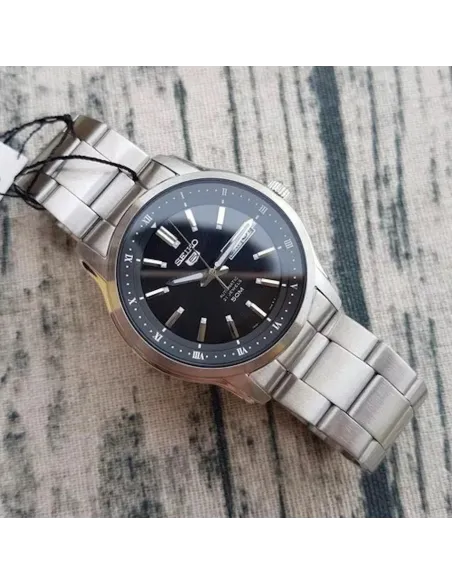 reloj automático hombre Seiko 5 SNKP11K1 42mm 50m WR correa de acero