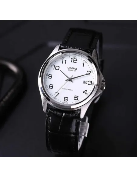 Reloj Cuarzo Casio Collection MTP-1183E-7B correa de piel negra