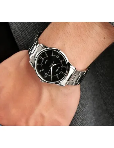 reloj clásico hombre Casio MTP-1303PD-1A 40mm 50m WR  correa de acero Cierre de triple pliegue
