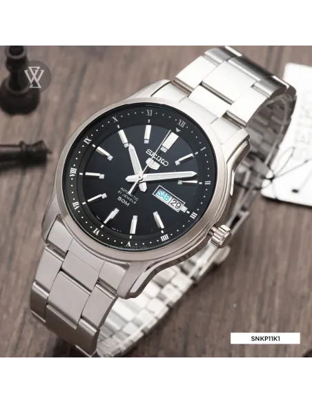 reloj automático hombre Seiko 5 SNKP11K1 42mm 50m WR correa de acero