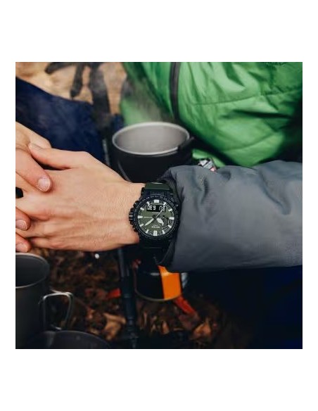 Radiocontrol solar Casio Pro Trek Climber PRW-61Y-3JF JDM altímetro, barómetro  brújula  termómetro corona atornillada