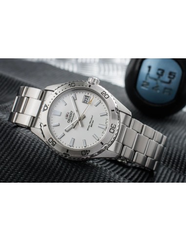 Orient Mako RA-AC0Q03S 39.9mm cristal de zafiro 200m