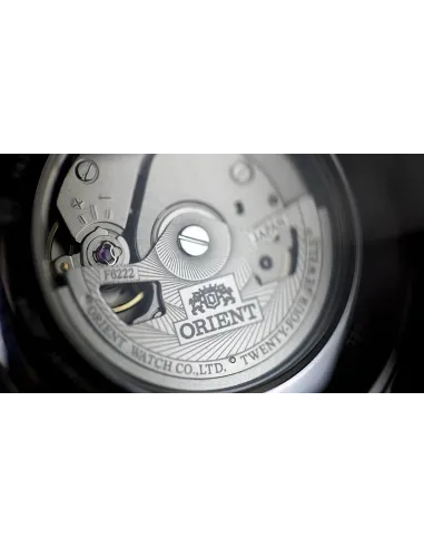 Reloj hombre automático Orient RA-AP0002S esfera plateada correa cuero marrón