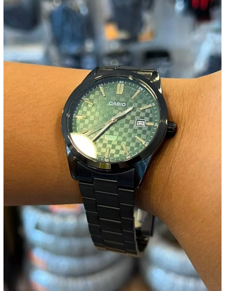 reloj hombre analógico Casio Gunmetal MTP-VD03B-3A 41mm baño de iones correa de acero
