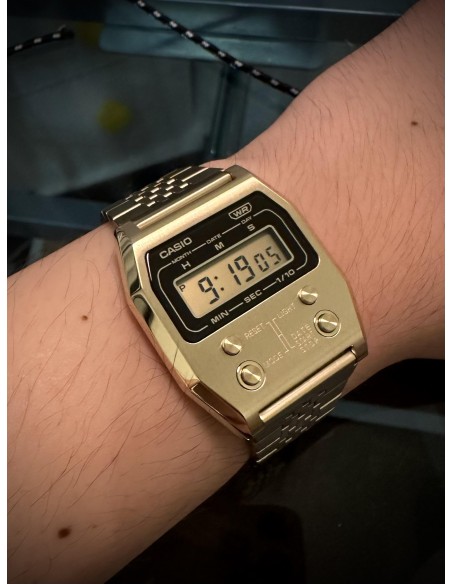 reloj digital retro vintage Casio A1100G-5 remember 52QS-14B 70’s edition 40 × 35 × 9.1 mm  baño de iones