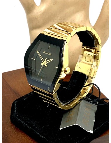 reloj hombre Bulova Futuro Gemini 97A164 Cuarzo acero inoxidable PVD Dorado dial negro