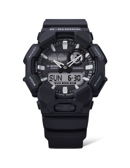 Casio G-Shock GA-010-1AJF JDM  55.1 × 51.9 × 17.5 mm 200M WR Carbon Core Guard 10 años batería