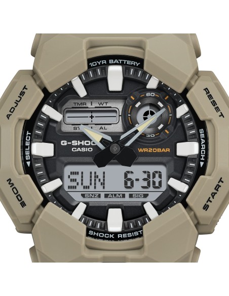 Casio G-Shock GA-010-5AJF JDM  55.1 × 51.9 × 17.5 mm 200M WR Carbon Core Guard 10 años batería