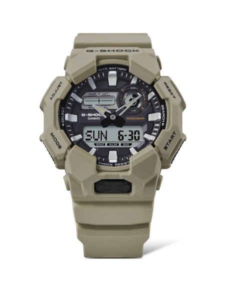 Casio G-Shock GA-010-5AJF JDM  55.1 × 51.9 × 17.5 mm 200M WR Carbon Core Guard 10 años batería